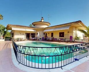 Piscina de Casa o xalet en venda en Elche / Elx amb Aire condicionat, Jardí privat i Terrassa