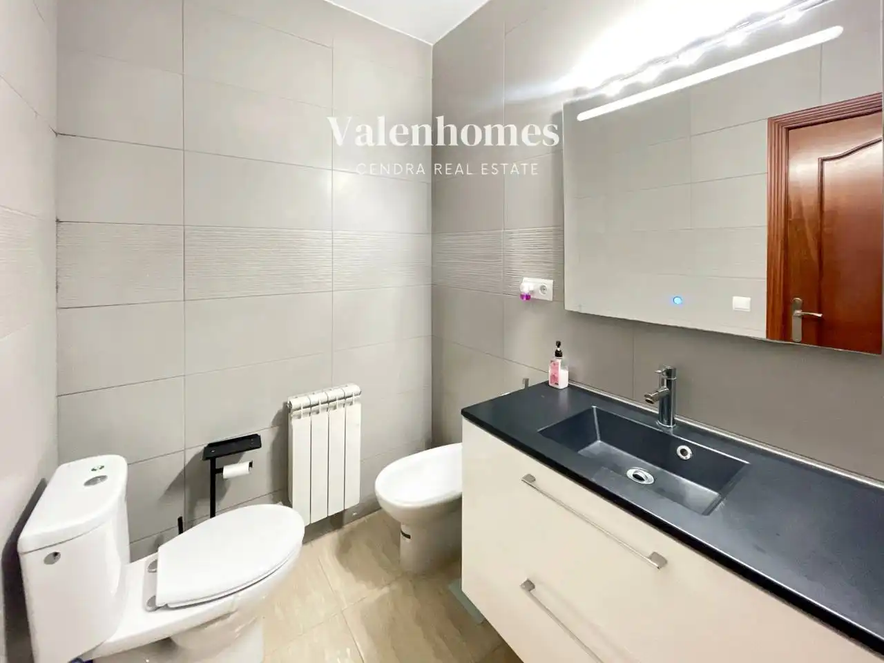 Badezimmer von Haus oder Chalet zum Verkauf in Reus mit Klimaanlage und Heizung