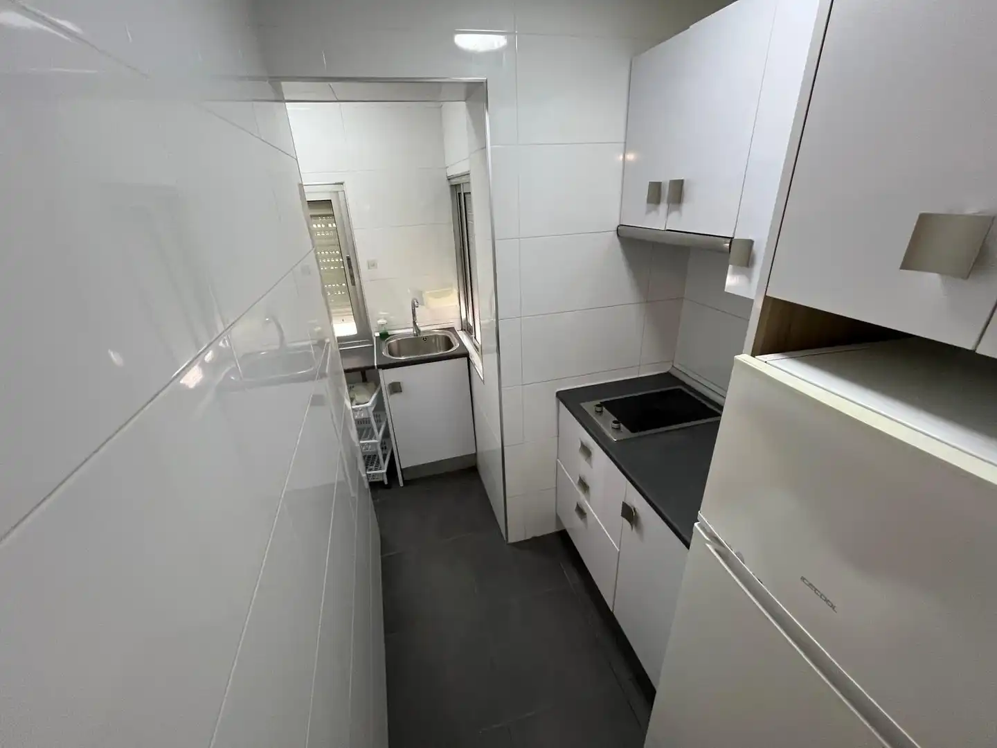 Kitchen of Flat for rent in Sevilla  with Air Conditioner and Furnished