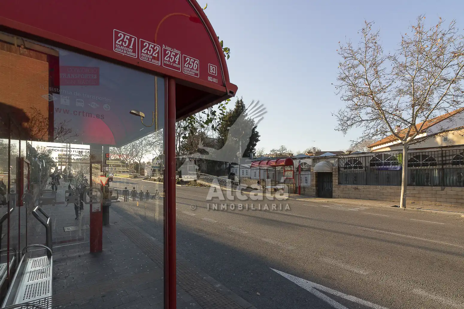 Exterior view of Industrial buildings for sale in Daganzo de Arriba, Madrid