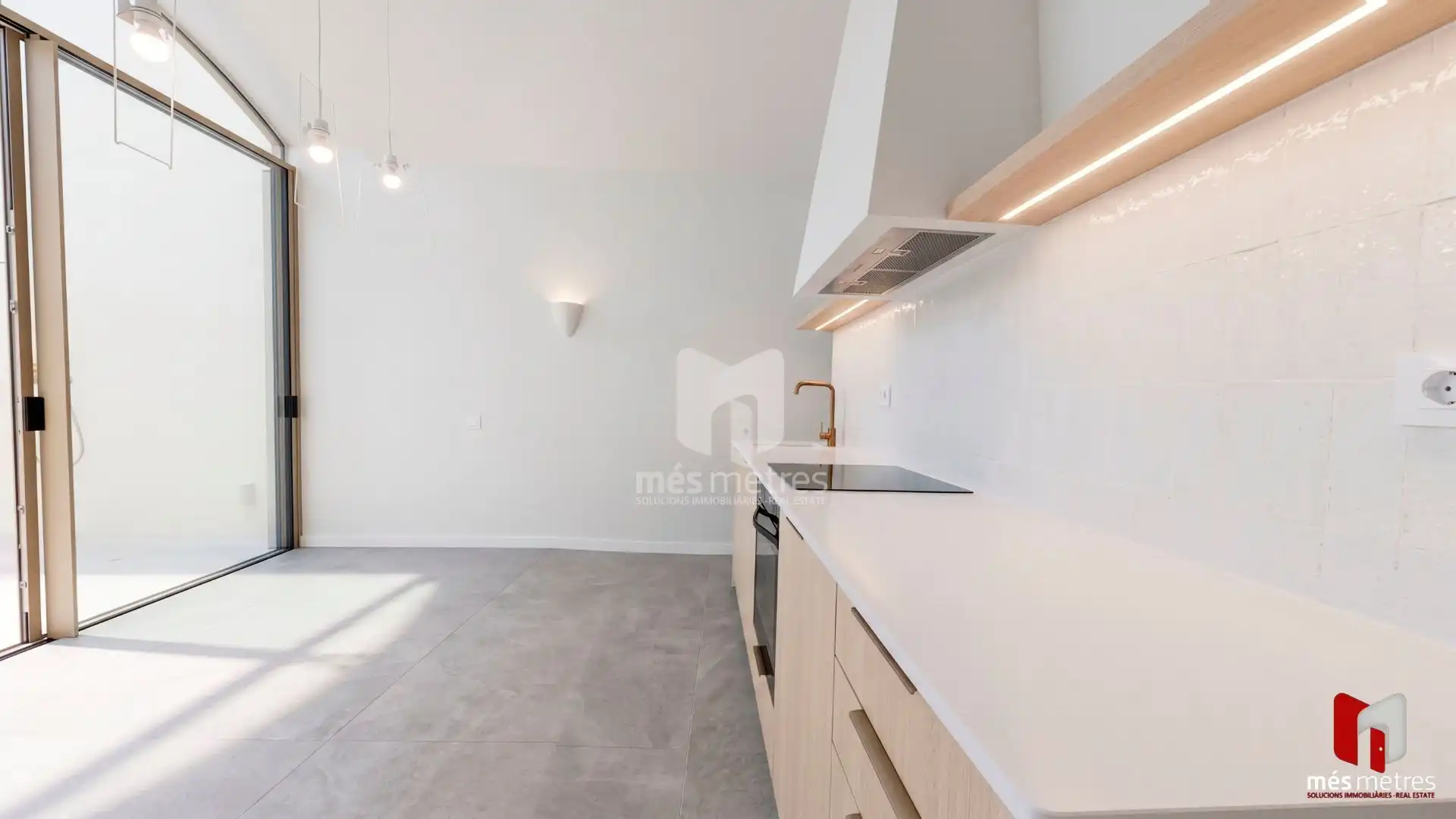 Kitchen of Houses for rent in El Masnou  with Air Conditioner, Heating and Private garden