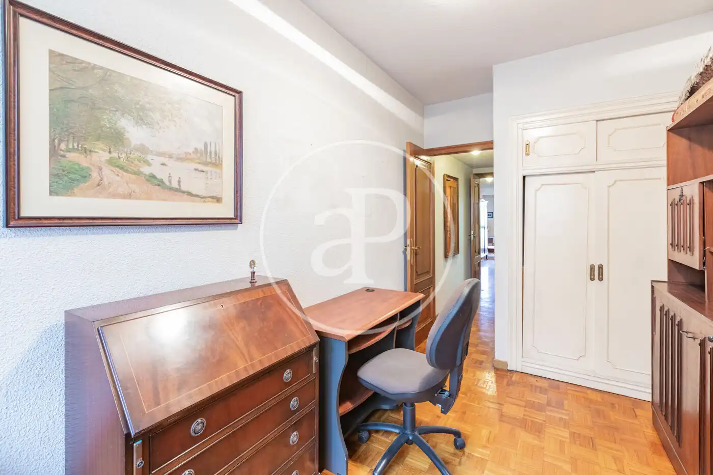 Wohnung zum Verkauf in Madrid mit Klimaanlage, Heizung und Privatgarten
