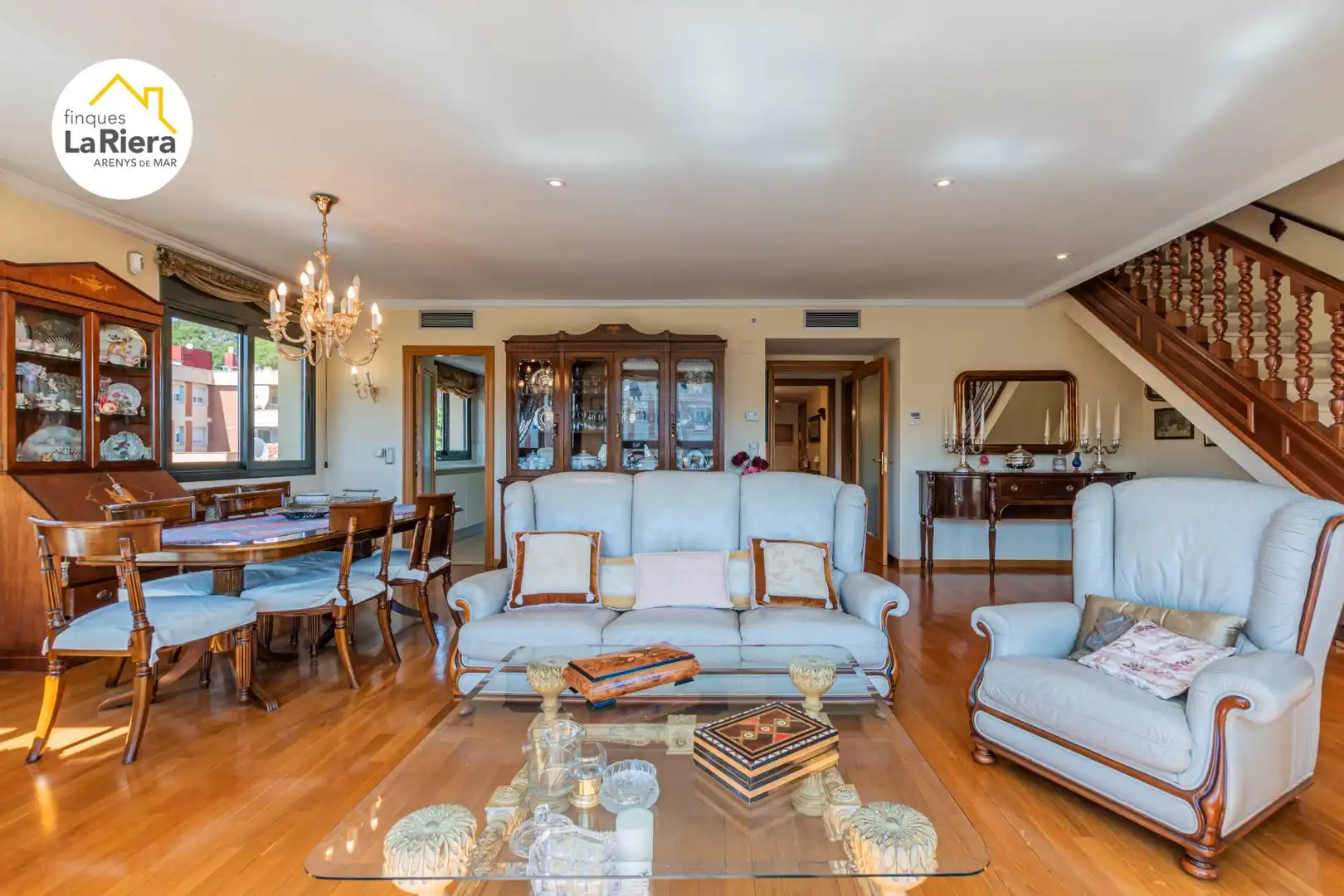 Sala de estar de Ático en venta en Arenys de Mar con Aire acondicionado, Calefacción y Parquet