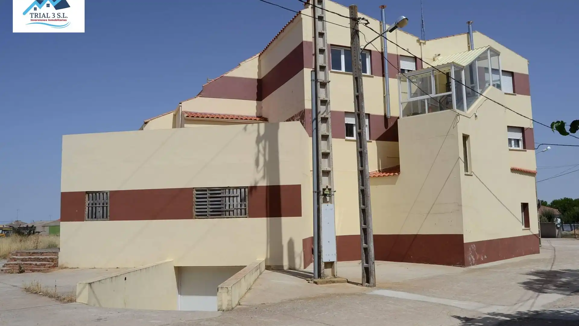 Vista exterior de Pis en venda en Villarmayor