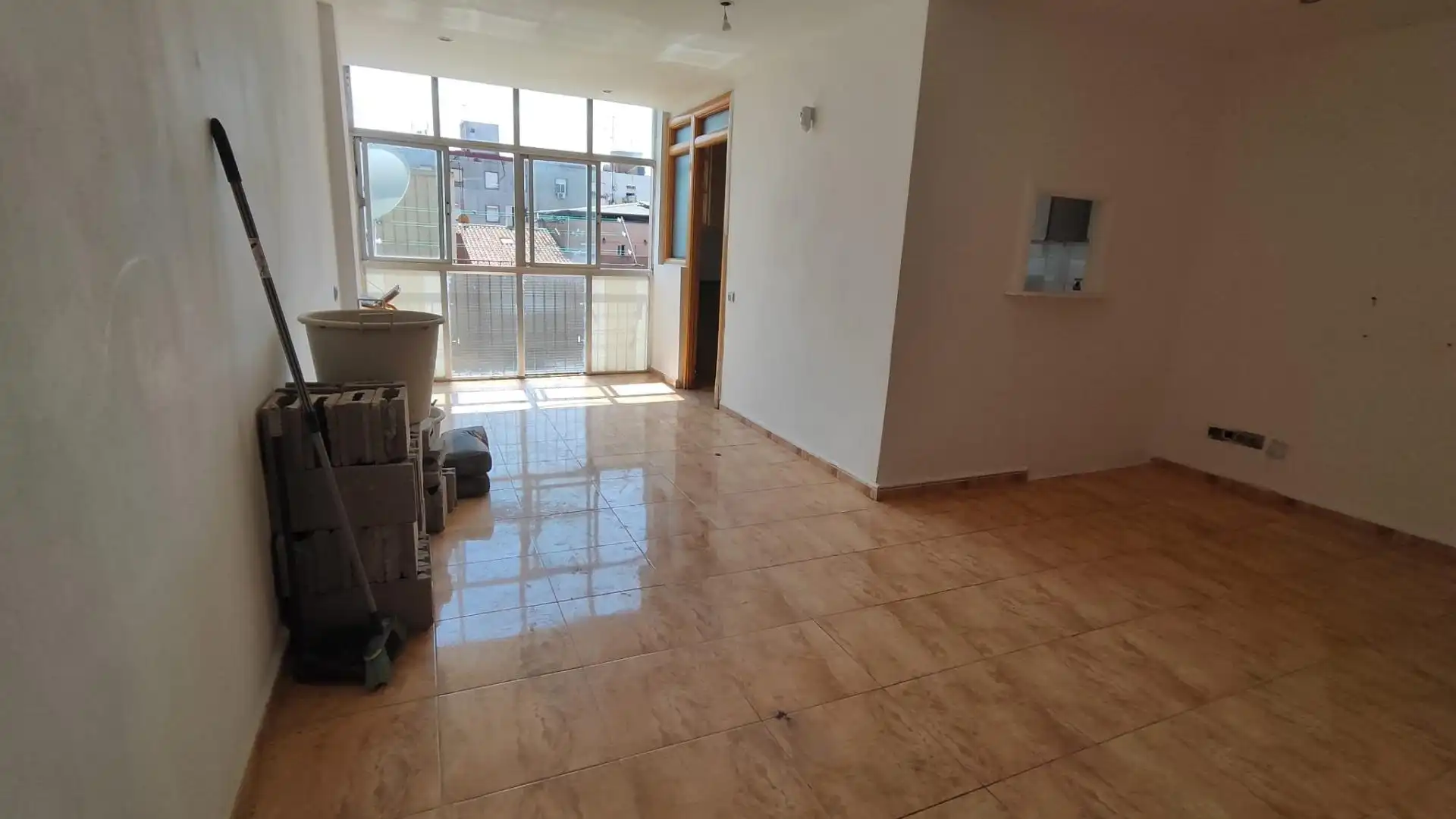 Terraza de Piso en venta en Barberà del Vallès