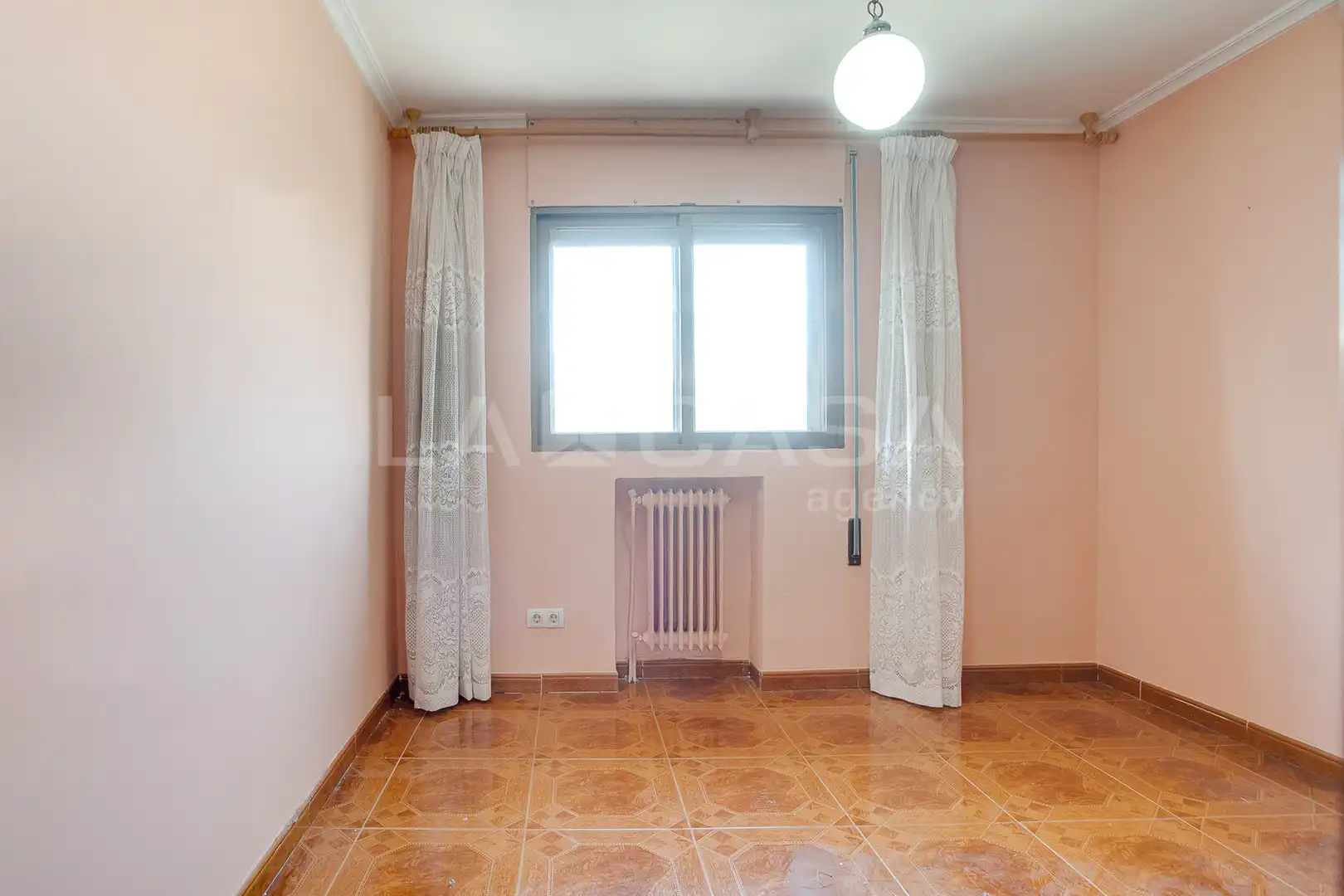 Dúplex en venta en Barcelona con Calefacción y Balcón
