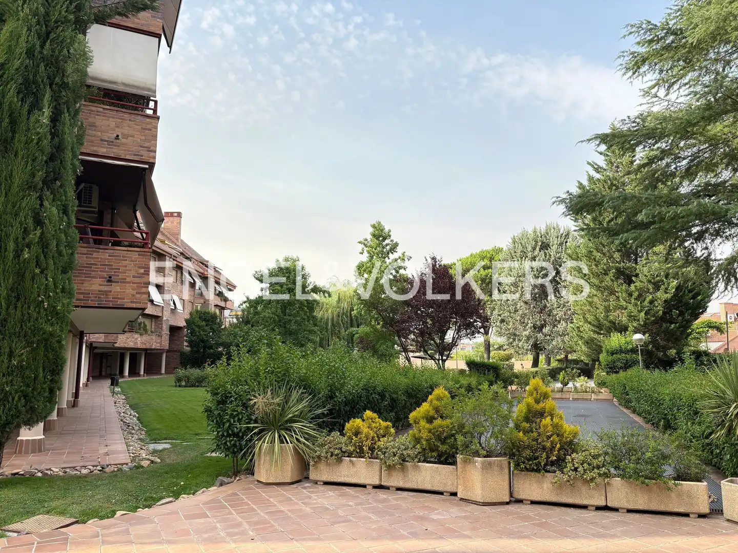 Flat with terrace to rent in Zona Carretera del Plantío, imagen 2