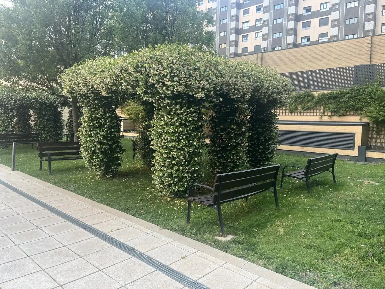 Terrace of Flat for rent in Madrid  with Air Conditioner, Storage room and Furnished