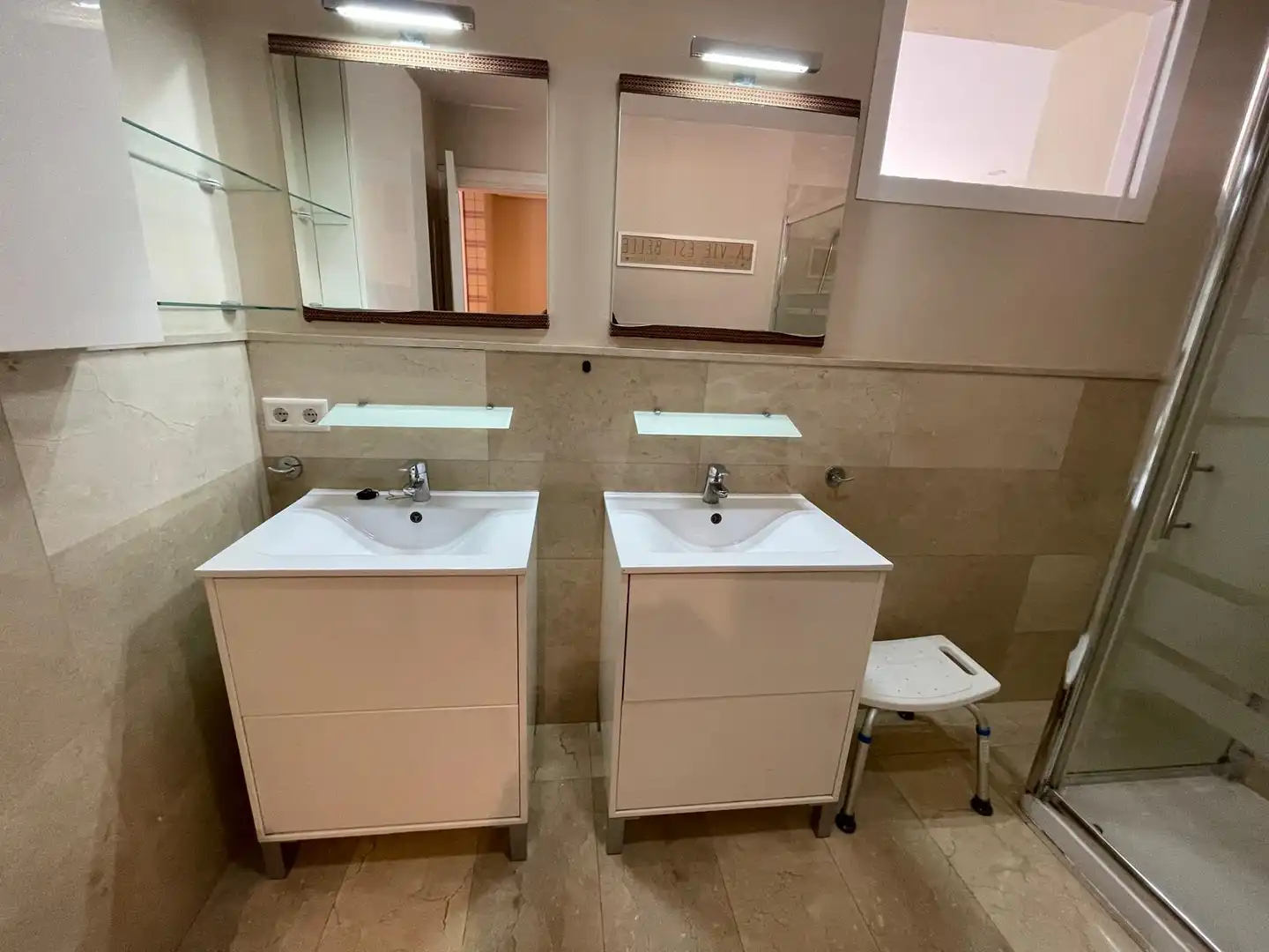 Bathroom of Duplexes for rent in Zaragoza  with Air Conditioner, Heating and Parquet flooring
