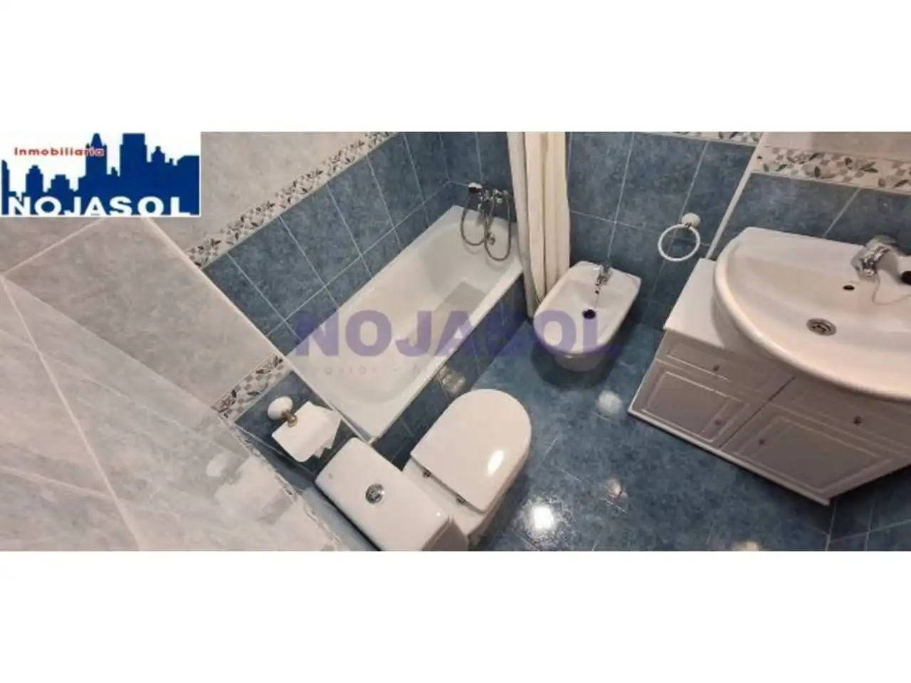 Baño de Apartamento de alquiler en Noja con Calefacción, Trastero y Amueblado
