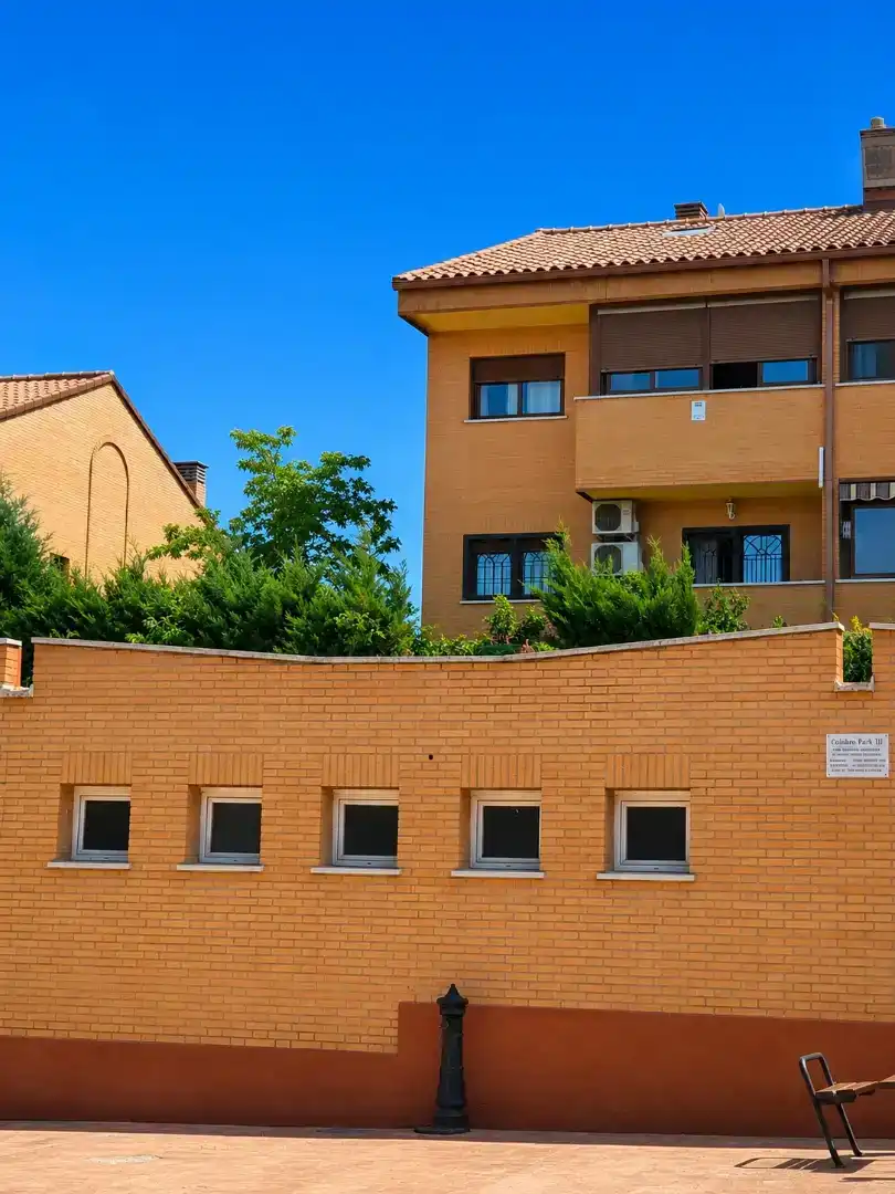 Vista exterior de Casa o chalet en venta en Móstoles con Aire acondicionado