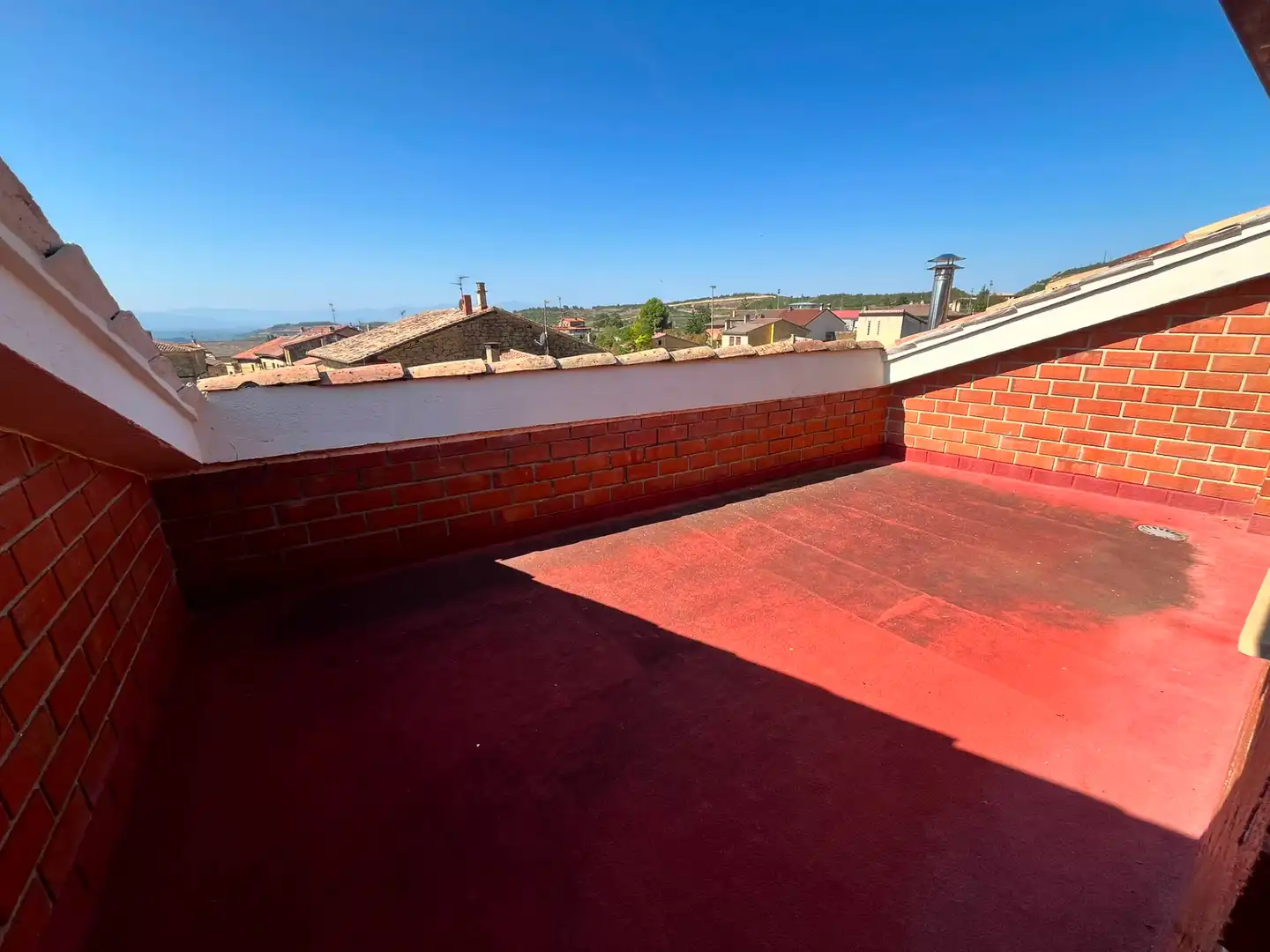 Terrassa de Casa adosada en venda en Samaniego amb Calefacció, Parquet i Terrassa