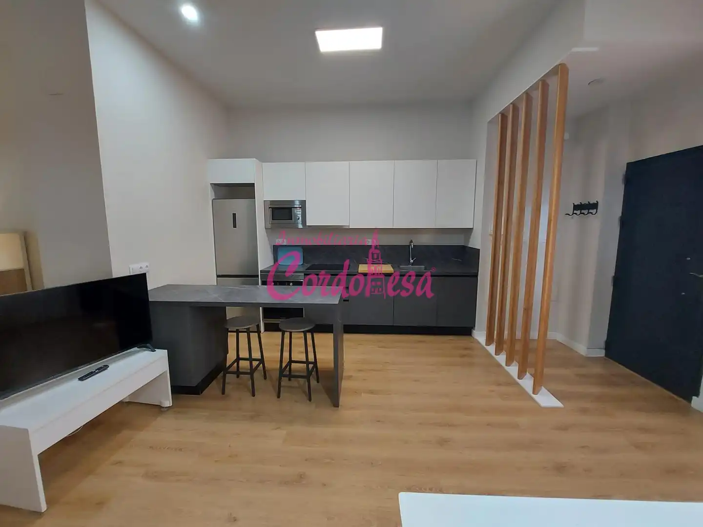 Cuina de Loft de lloguer en Córdoba amb Aire condicionat i Calefacció