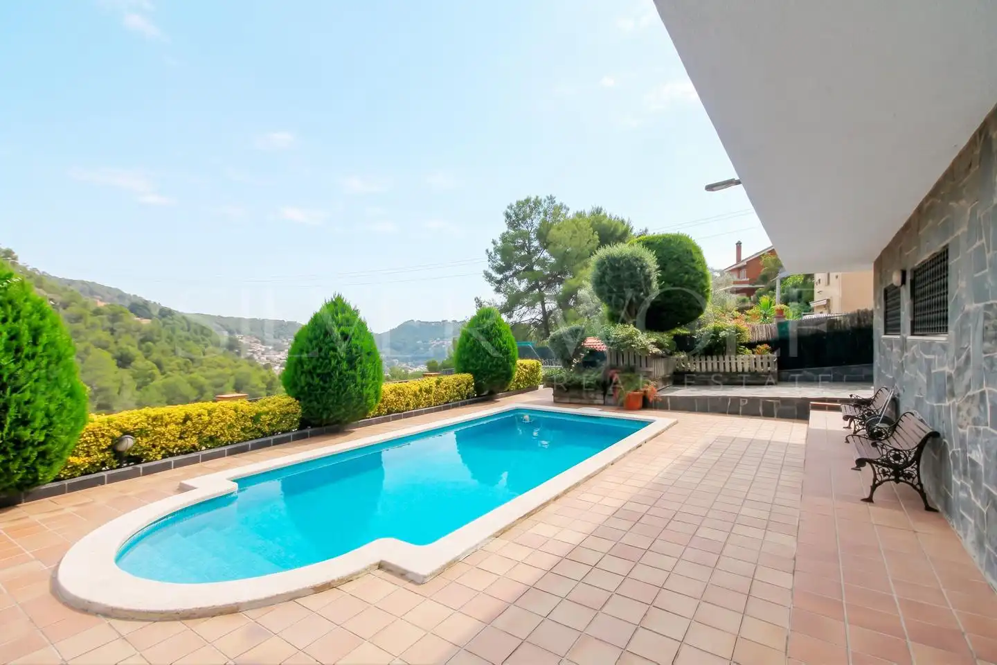 Piscina de Casa o chalet en venta en Vallirana, Barcelona