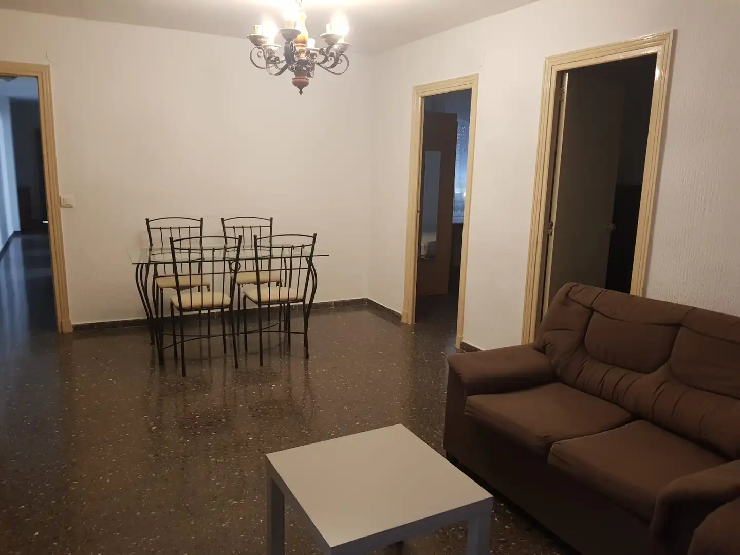Sala d'estar de Pis de lloguer en Murcia amb Aire condicionat, Moblat i Forn