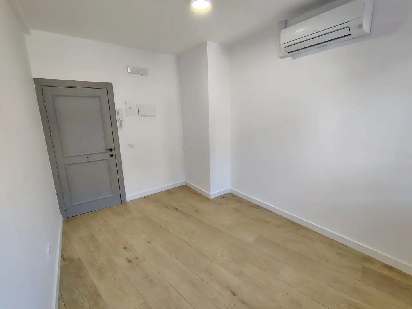 Local comercial en alquiler en Calle Real 14, imagen 4