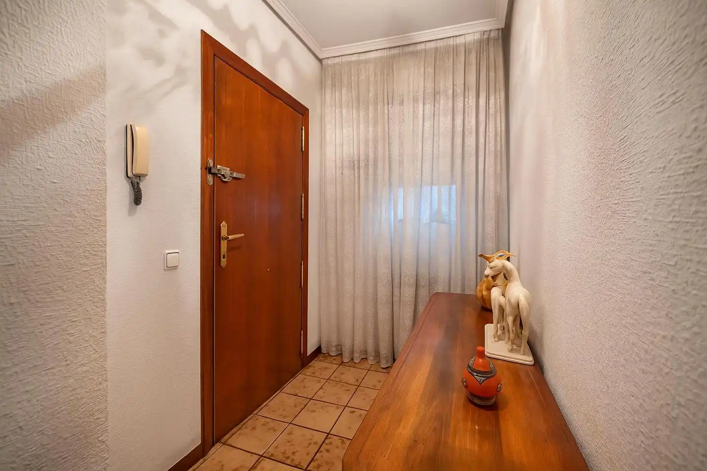 Ground floor for sale in Ávila