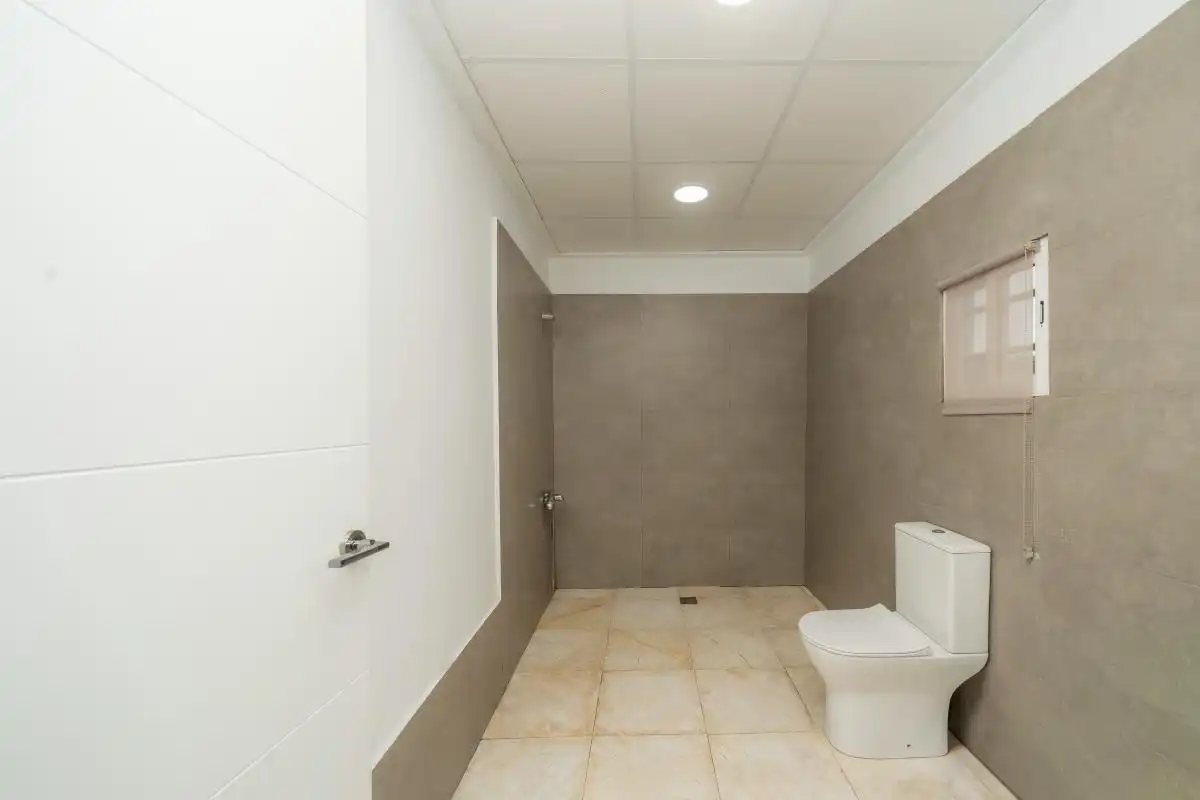 Baño de Finca rústica en venta en Orihuela con Calefacción y Amueblado