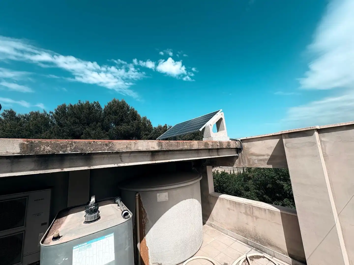 Vista exterior de Casa o xalet en venda en Almansa amb Calefacció, Jardí privat i Terrassa