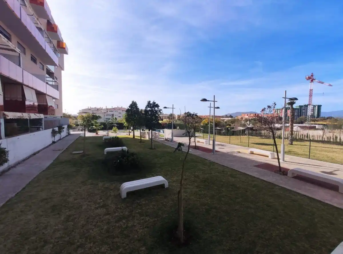 Vista exterior de Piso de alquiler en Málaga con Aire acondicionado, Terraza y Trastero
