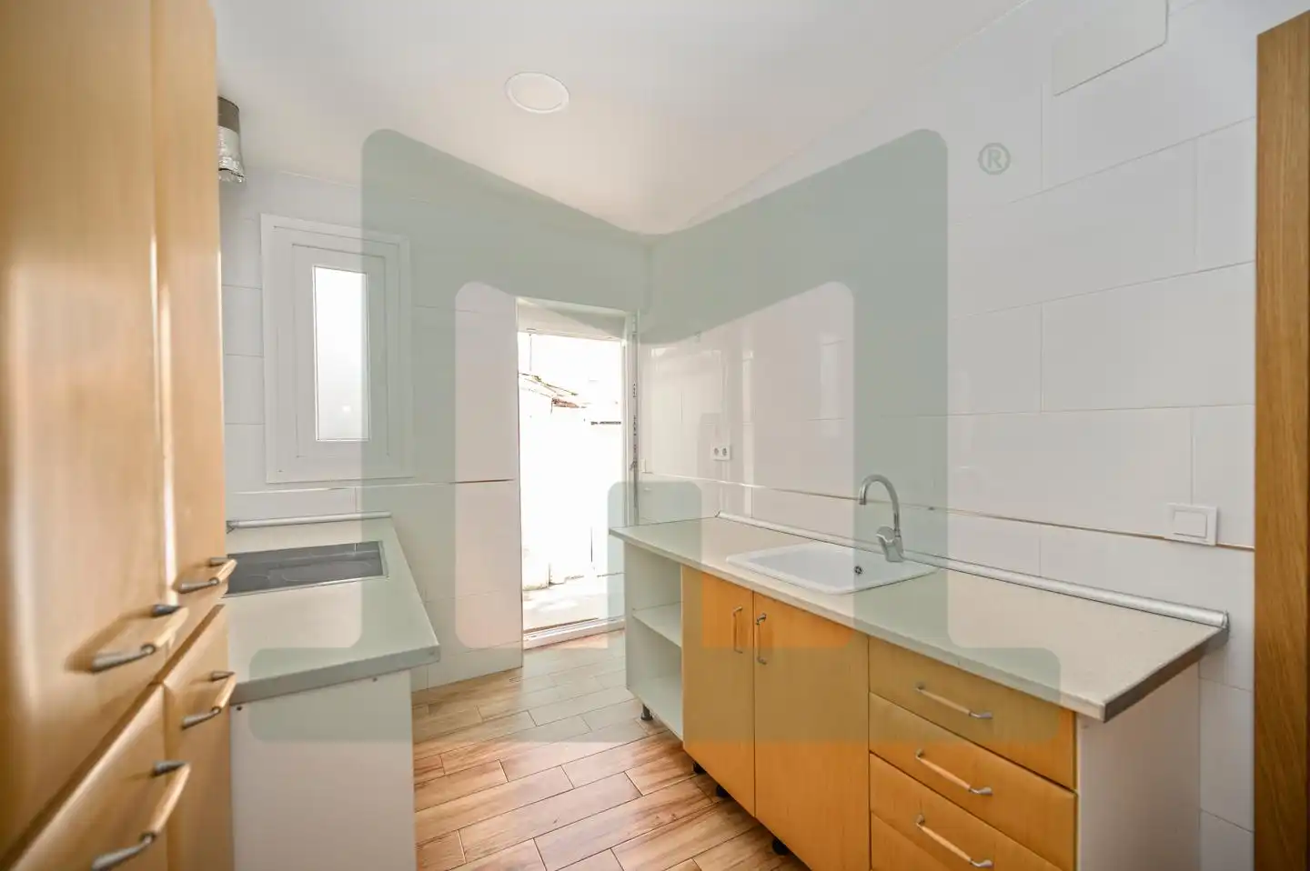 Cocina de Casa o chalet en venta en Madrid con Calefacción, Jardín privado y Terraza