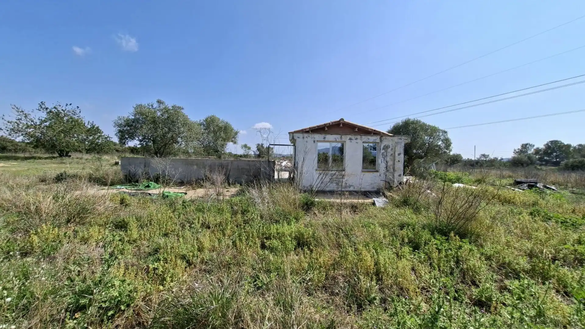 Residential for sale in Santa Oliva