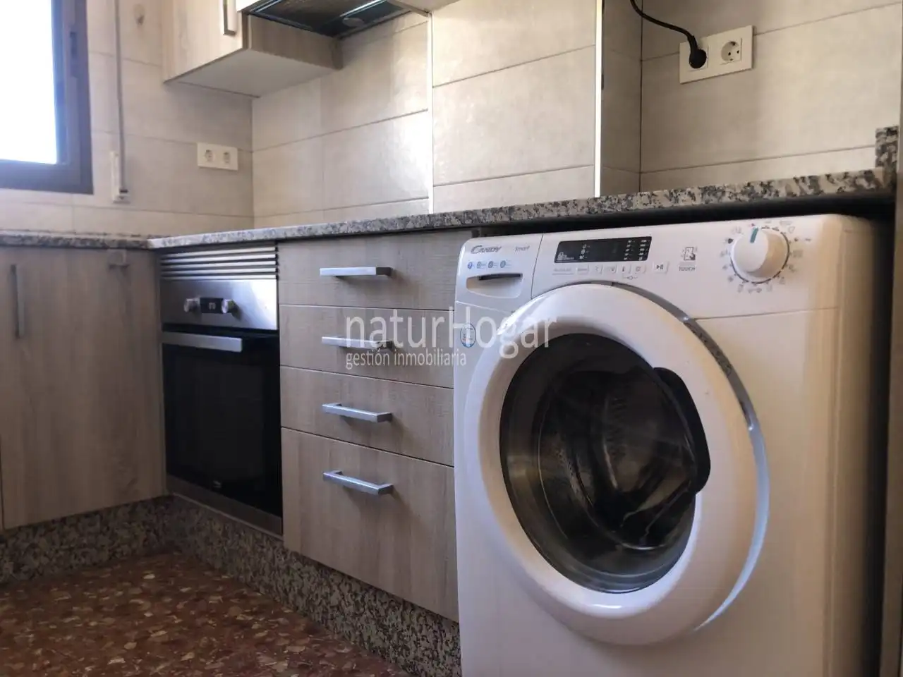 Kitchen of Flat for rent in Valencia  with Air Conditioner, Furnished and Balcony