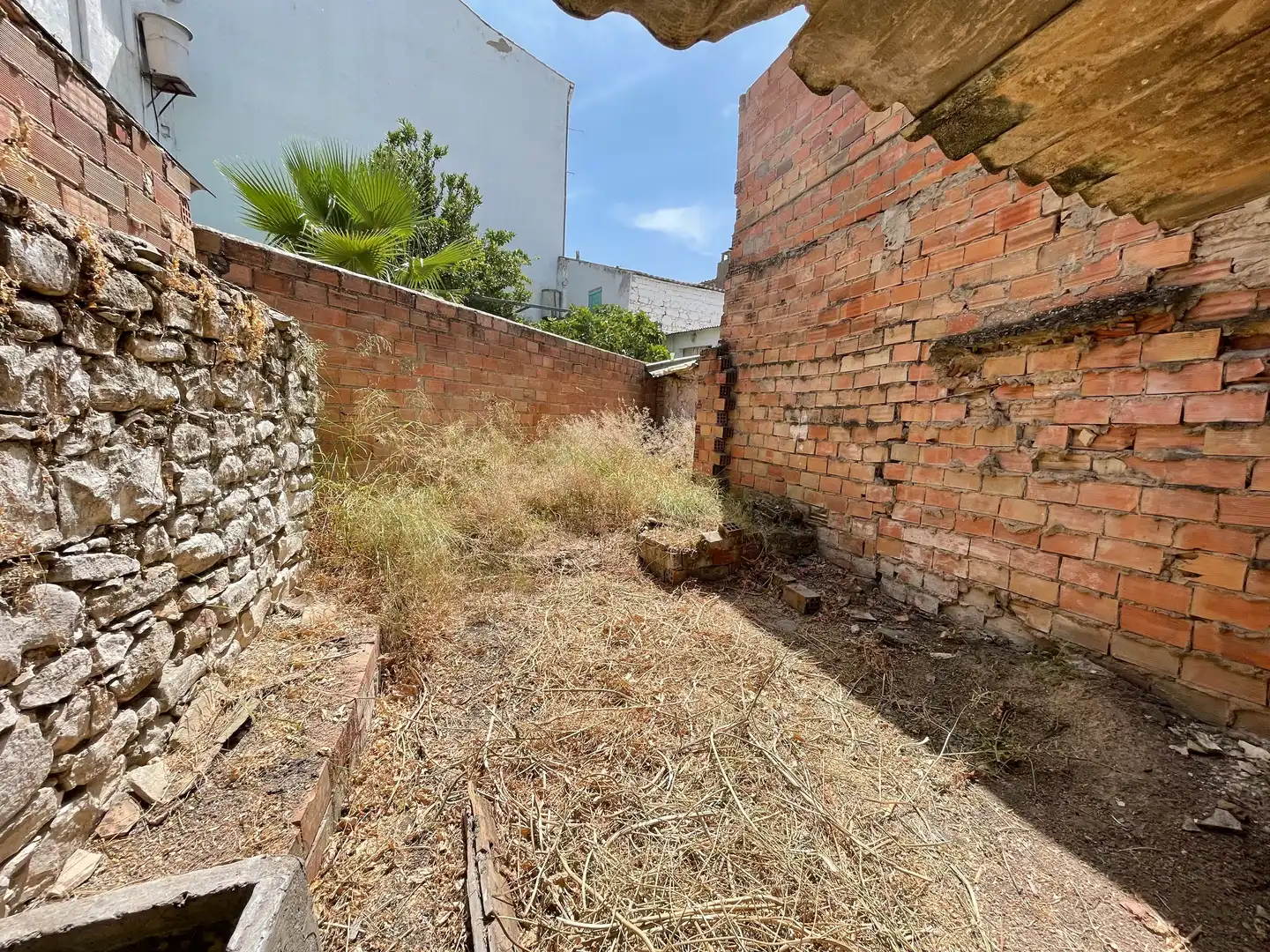 Houses for sale in Rus