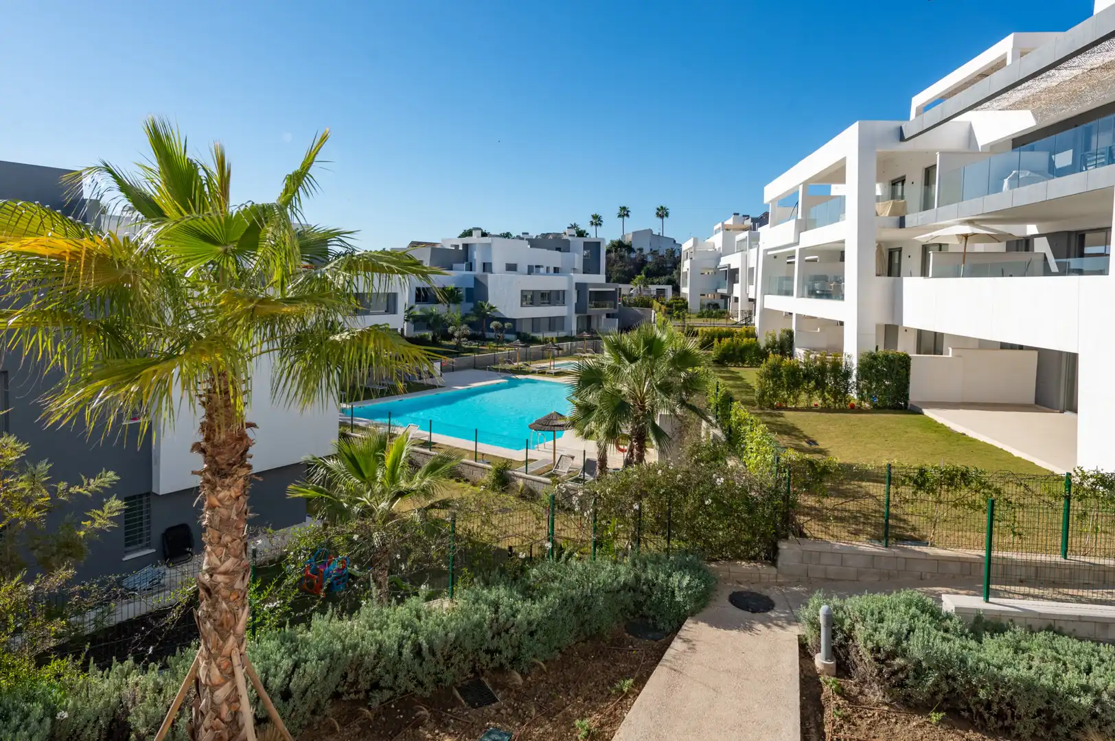 Apartment mit Terrasse zum Verkauf in Estepona Pueblo, imagen 2