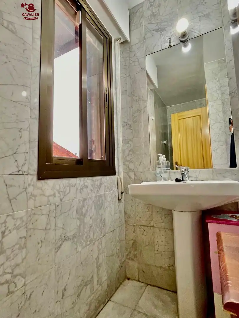 Baño de Casa adosada en venta en Los Molinos con Calefacción, Jardín privado y Terraza