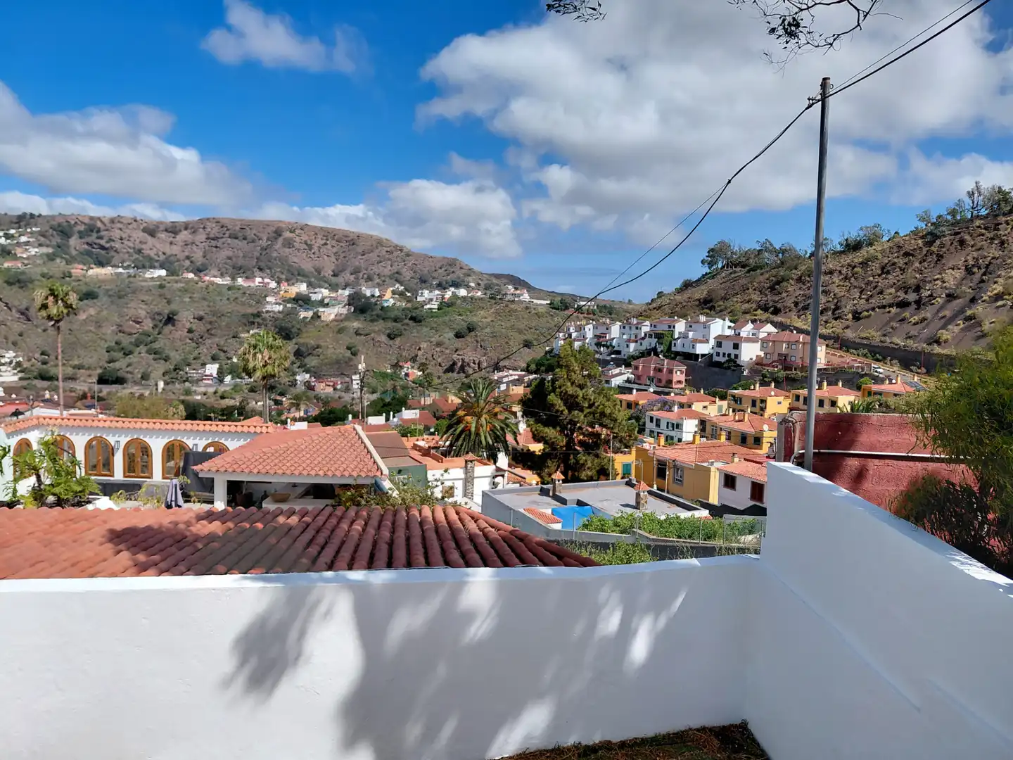 Vista exterior de Casa adosada de alquiler en Santa Brígida con Jardín privado, Amueblado y Horno