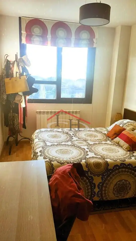 Bedroom of Flat for sale in Garrafe de Torío  with Heating, Parquet flooring and Storage room