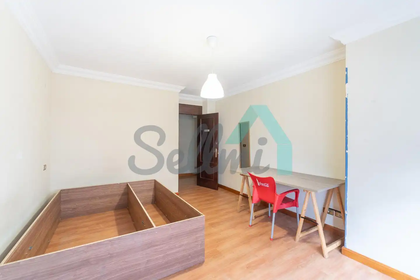 Cocina de Piso en venta en Oviedo  con Calefacción, Terraza y Trastero