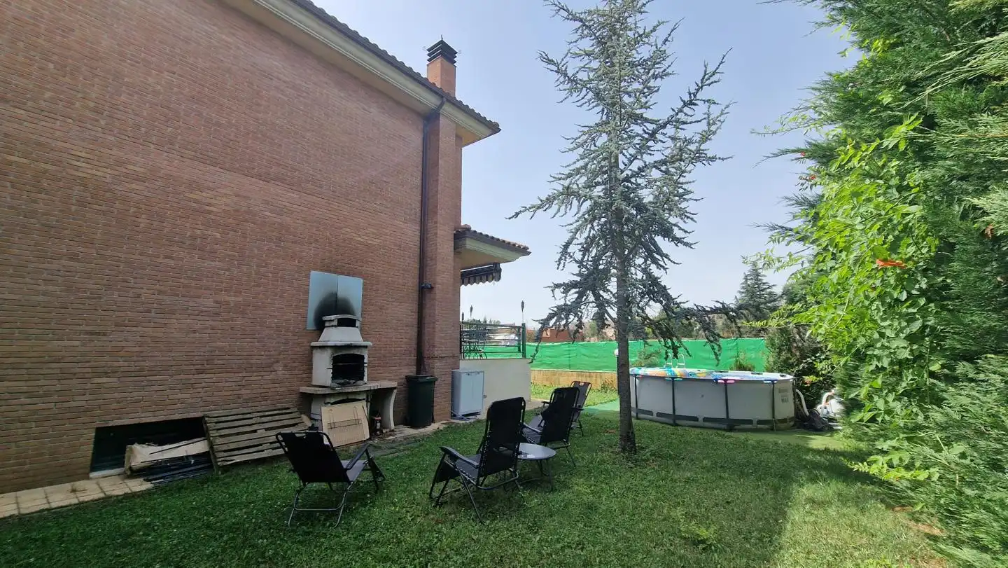 Xalet amb jardí en venda a San Andrés del Rabanedo pueblo, imagen 10