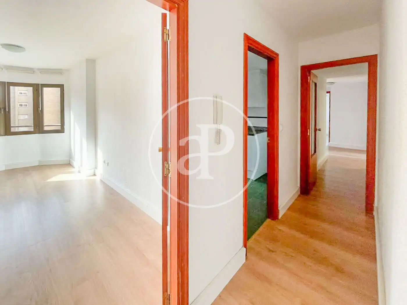 Flat with balcony to rent in C/ de Rubén Darío, imagen 6