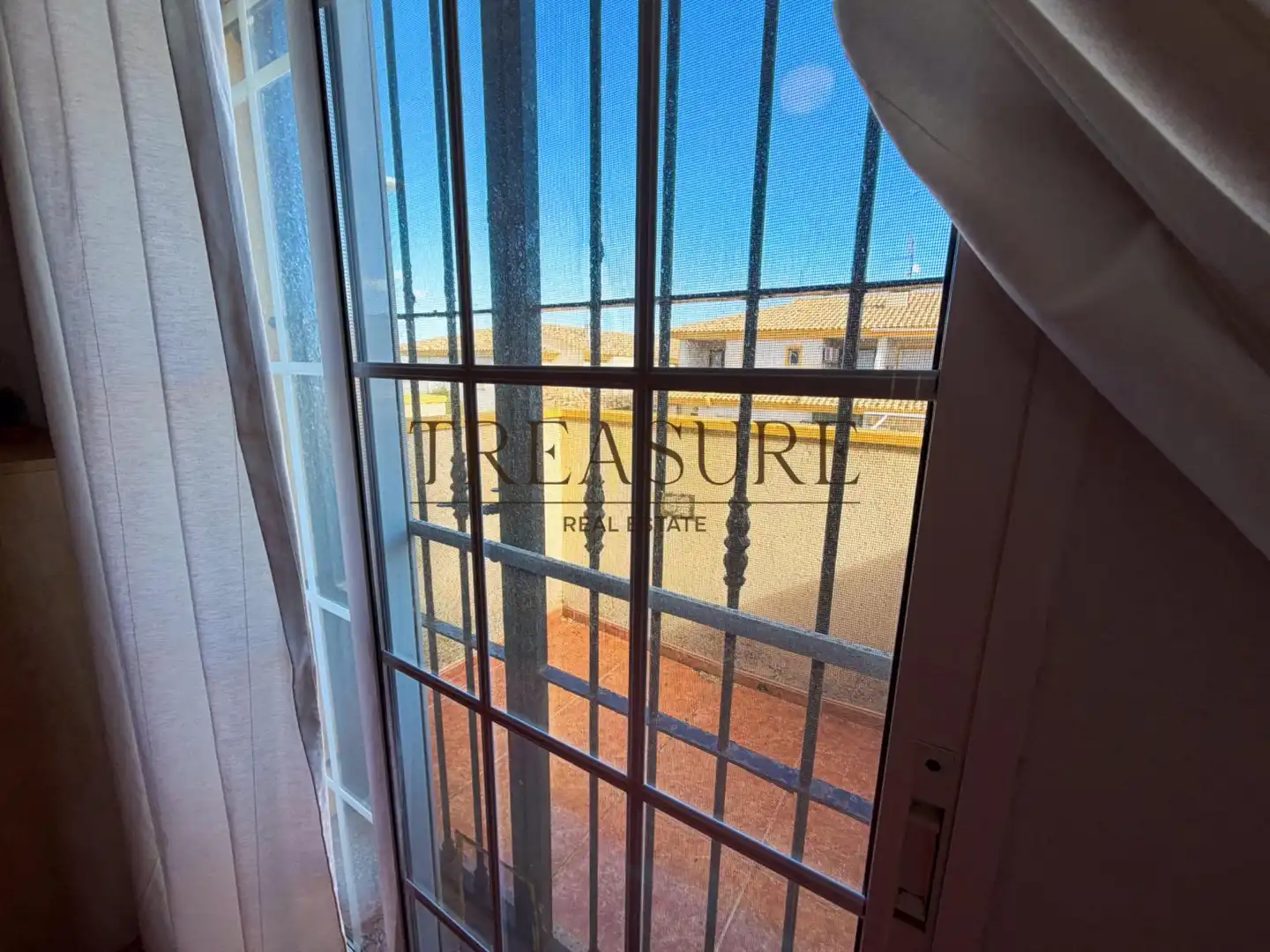 Vista exterior de Casa o chalet en venta en Cartagena con Aire acondicionado, Terraza y Amueblado