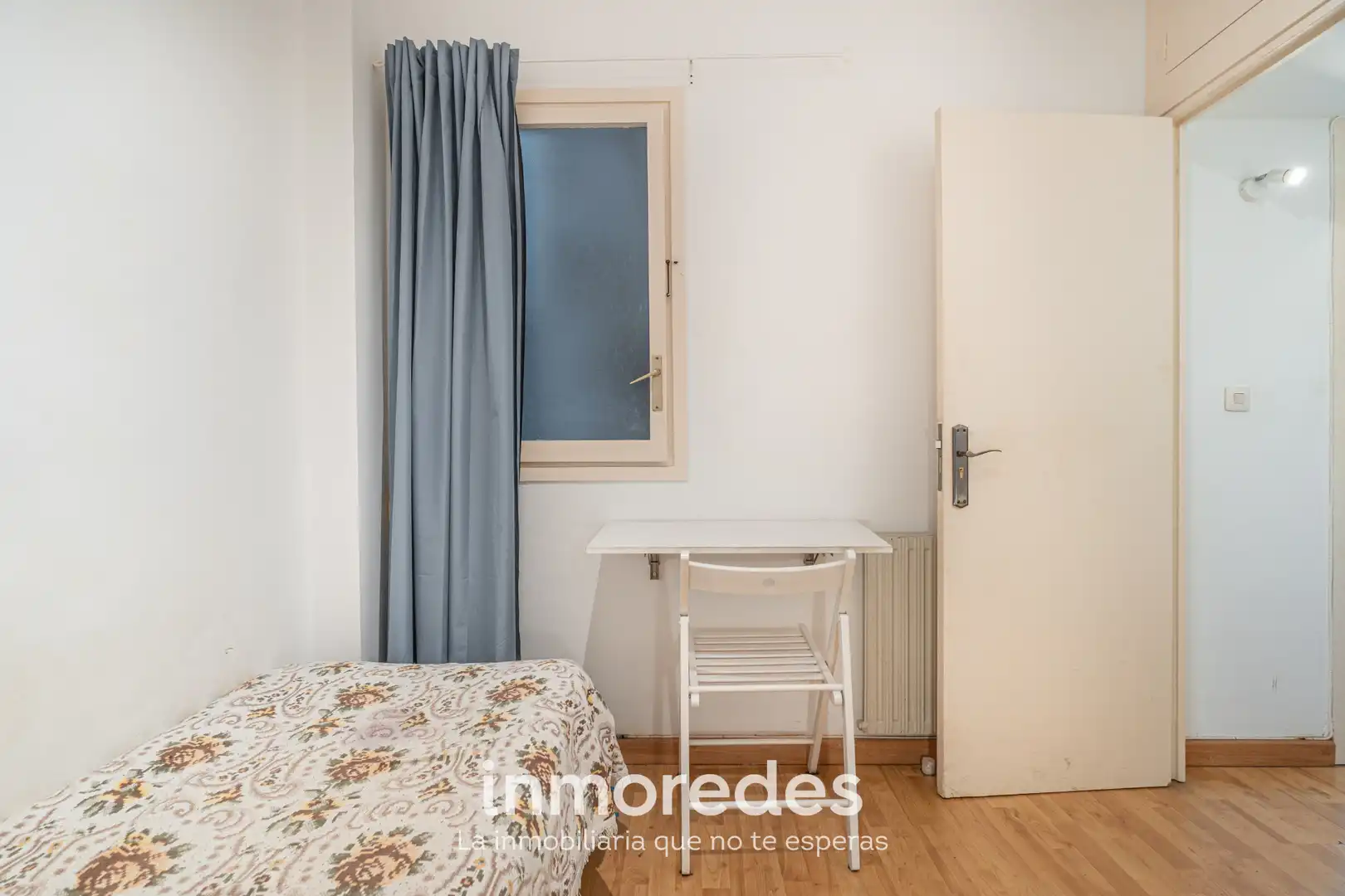Habitación de Piso en venta en Barcelona con Amueblado