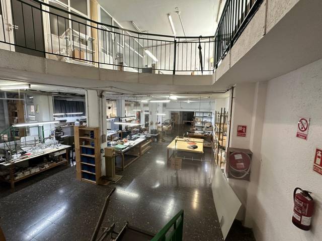 Local comercial en Venta en Singuerlín