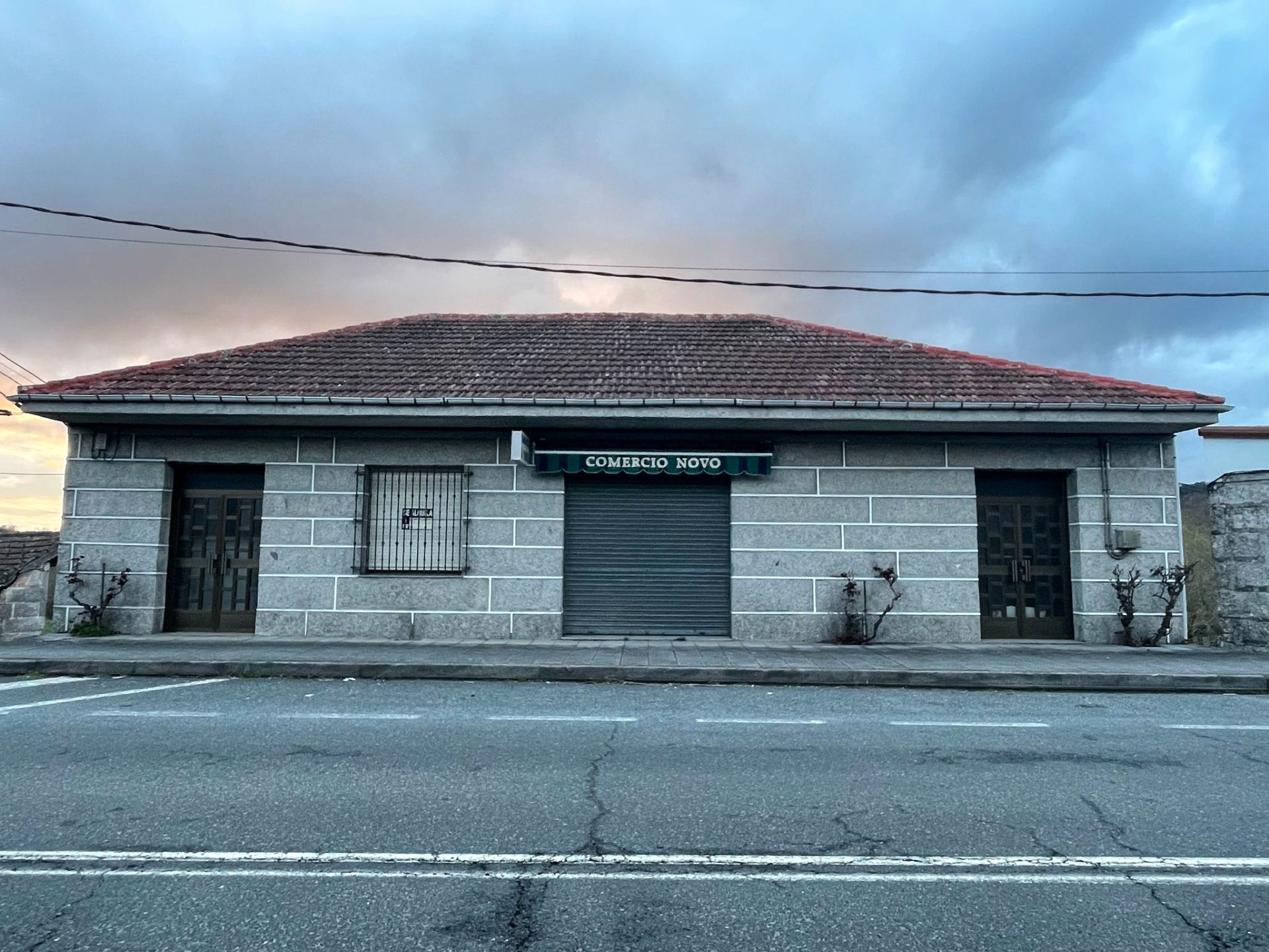 Local de lloguer a Lugar Laxas, 24, O Irixo