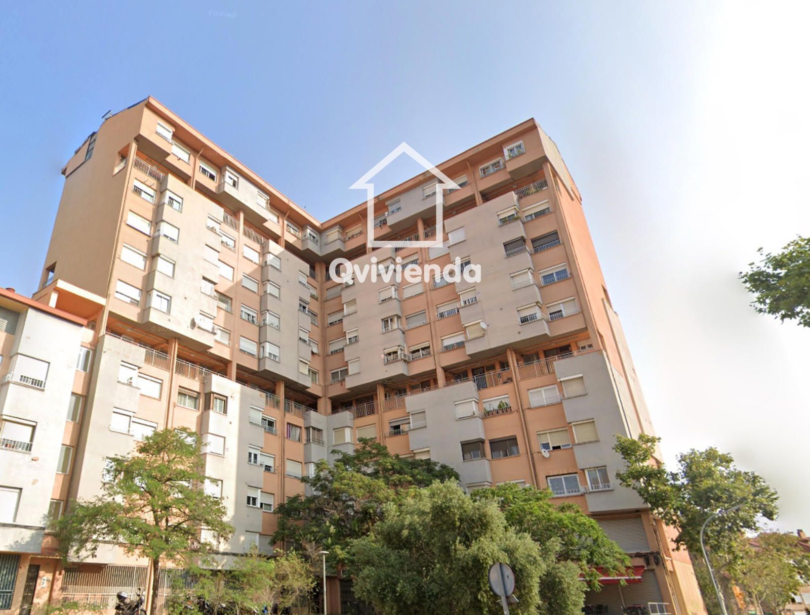 Vista exterior de Piso en venta en Sabadell