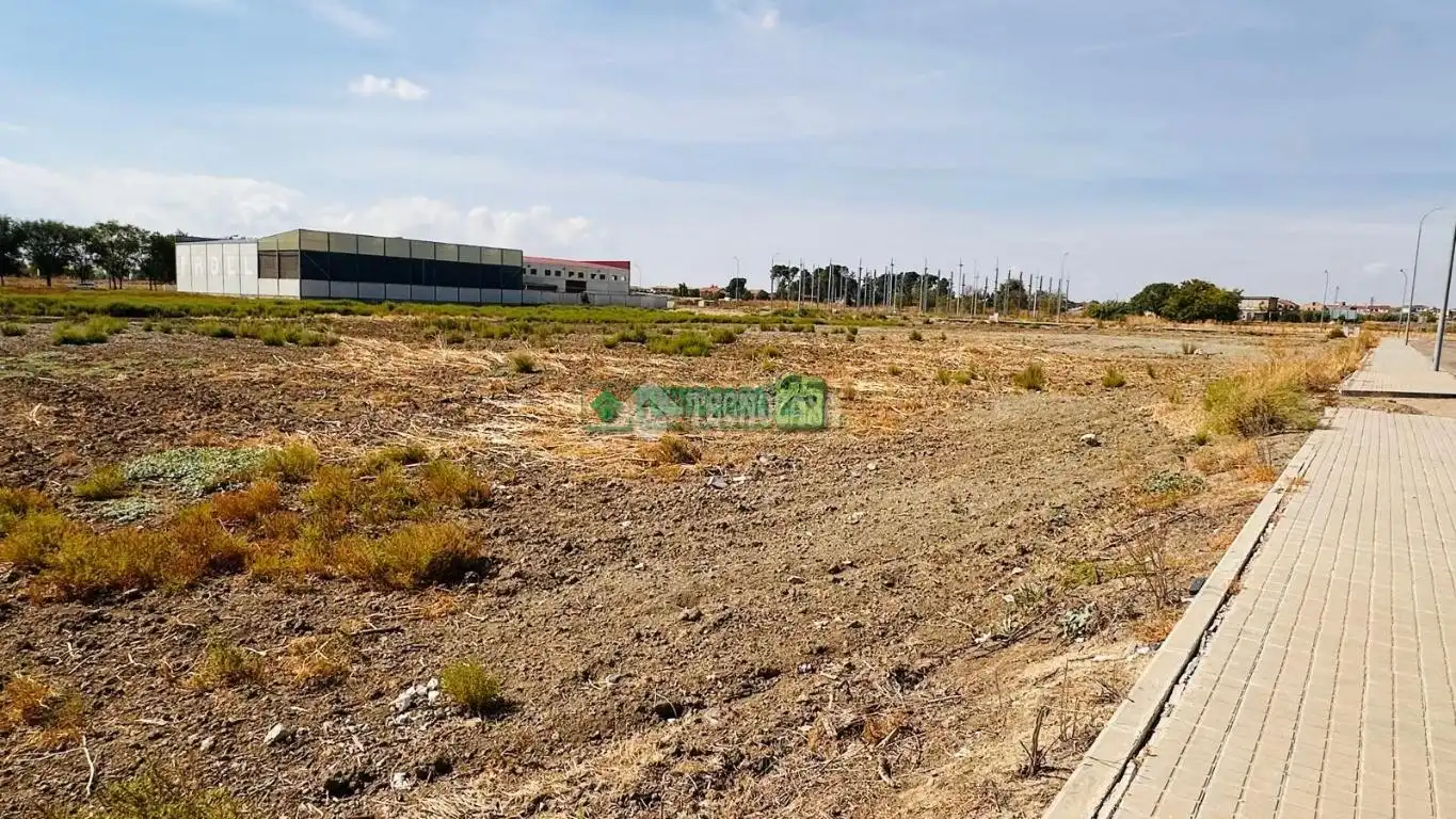 Terreny industrial en venda a Yuncler, Toledo