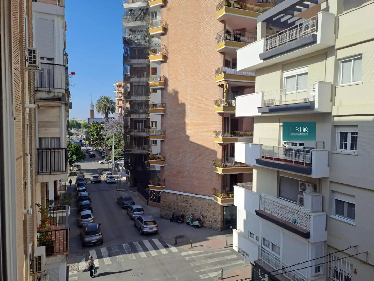 Exterior view of Flat for rent in Sevilla  with Air Conditioner and Storage room