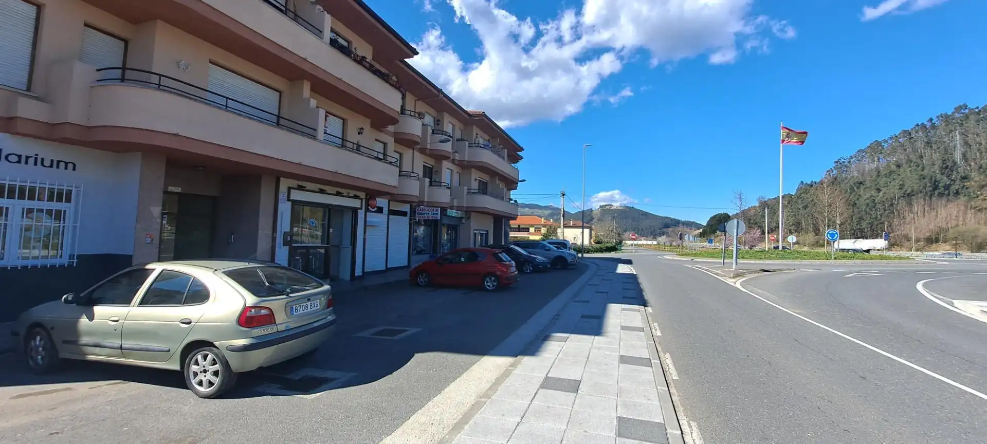 Local de alquiler en Castañeda