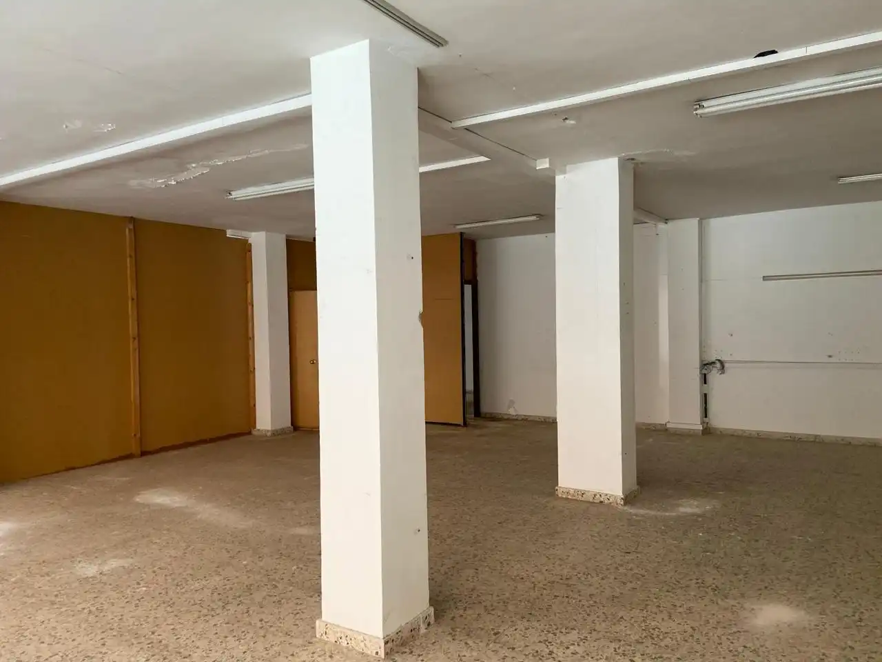 Local comercial en venda a De Masdenverge, imagen 46