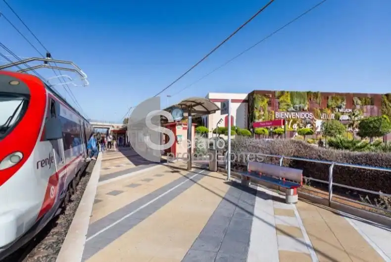 Vista exterior de Casa adosada en venta en Málaga con Aire acondicionado, Jardín privado y Terraza
