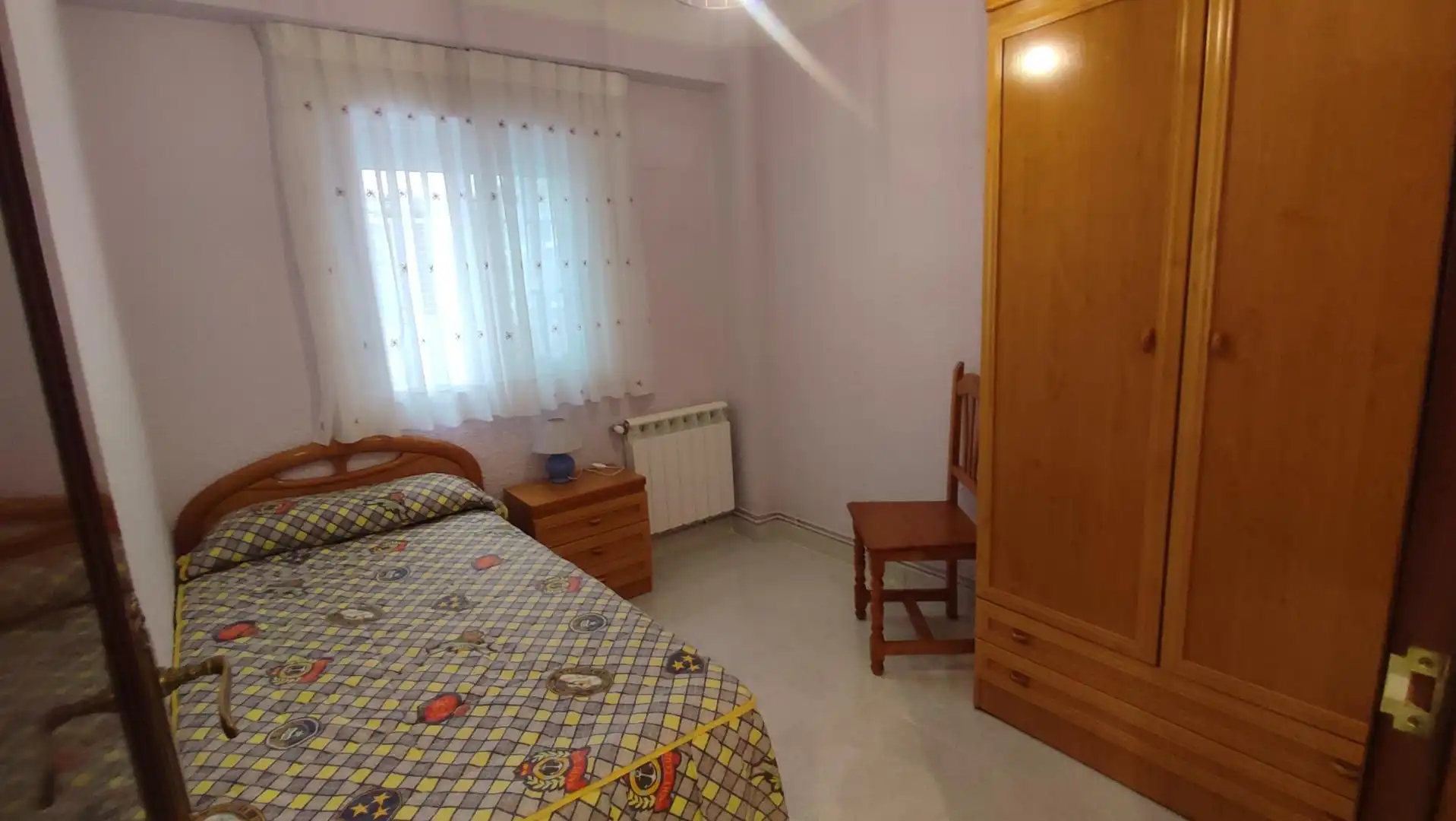 Habitación de Piso de alquiler en Zaragoza con Aire acondicionado, Calefacción y Terraza