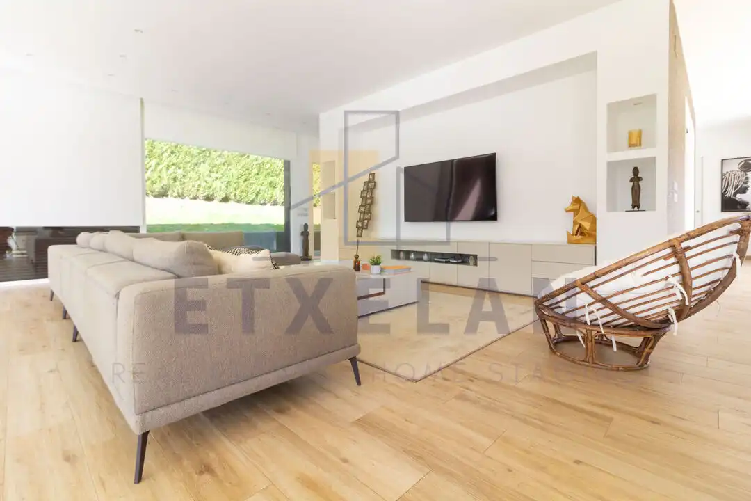 Living room of Houses for sale in Berriz  with Heating, Private garden and Swimming Pool