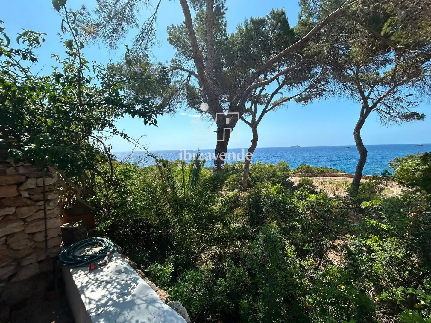 Einfamilien-Reihenhaus zur Miete in Santa Eulària des Riu mit Klimaanlage, Heizung und Terrasse