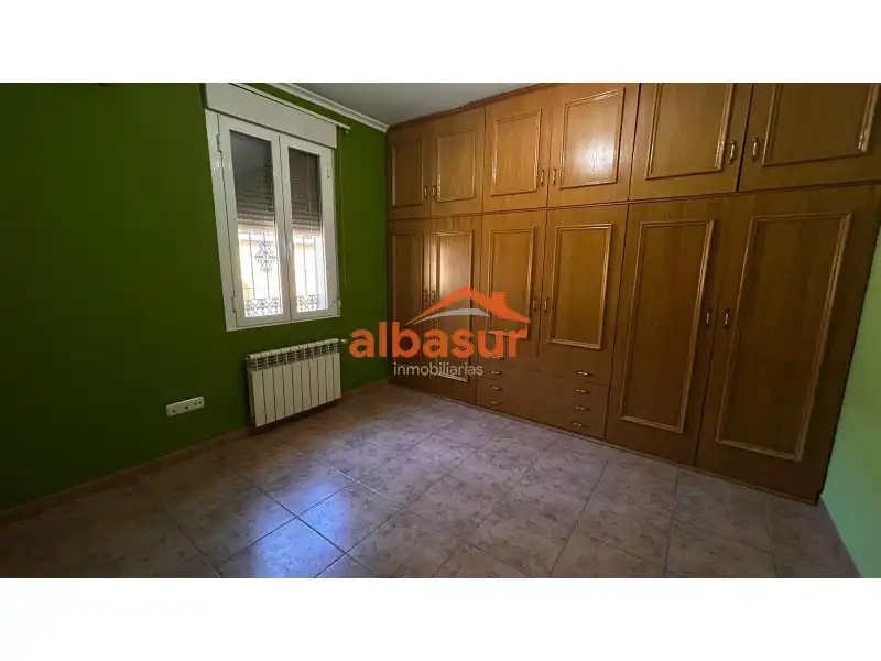 Dormitori de Casa o xalet en venda en Periurbano Oeste - Sierra