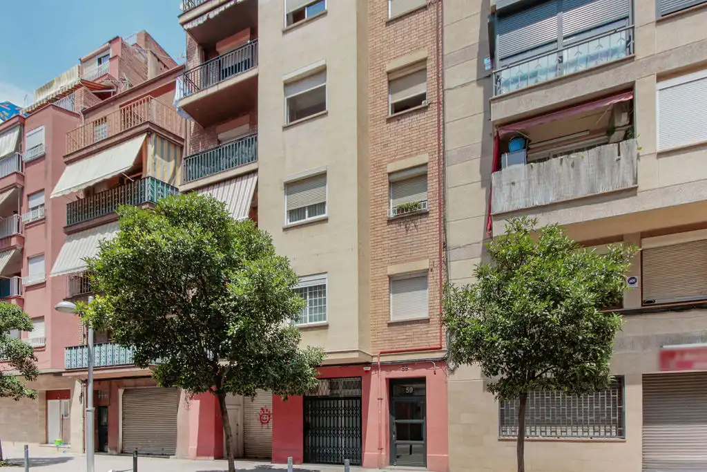 Vista exterior de Pis en venda en Barcelona